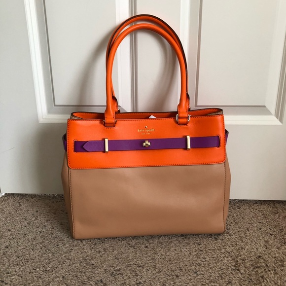 Kate Spade Purse - Picture 1 of 9